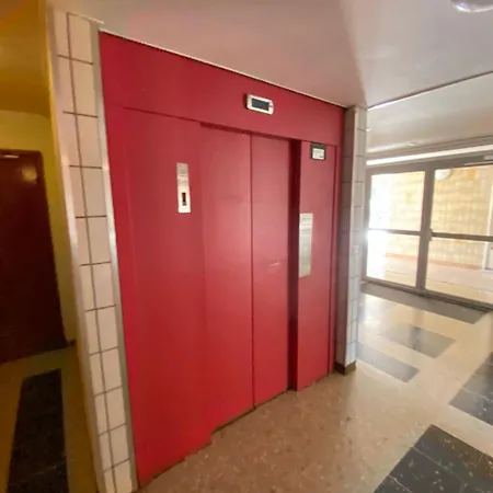 Les Meublés Les Dômes Du Parc Appartement Clermont-Ferrand